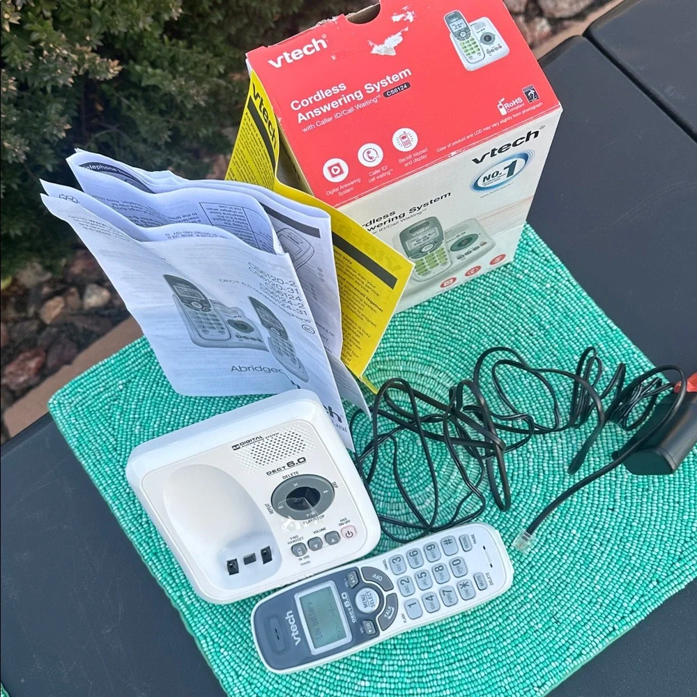 VTech CS6124 DECT6.0 cordless phone&answering system-brand new-originally packed